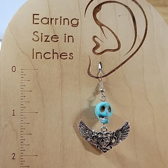 Winged Zombie Skull, turquoise - Picture 3 of 5